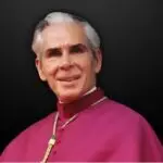 ISOLADO: Uma jornalista que fez o mesmo voo do prefeito Silva e Luna de Foz, observou que o general não interagiu ou mesmo foi cumprimentado pelos passageiros no checkin e durante voo… Confira essa e outras informações na Coluna Palavra Livre