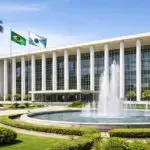 LA ECONOMÍA DE BRASIL ESTÁ SIENDO ESTRANGULADA POR INTERESES ARRAIGADOS