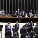 POLIAMBULATÓRIO NÃO GOVERNAMENTAL FIRMA CONTRATO MILIONÁRIO COM GOVERNO RATINHO